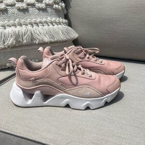 Women’s Mauve Tenis Nike Ruz 365 II Feminino, Size: 9.5